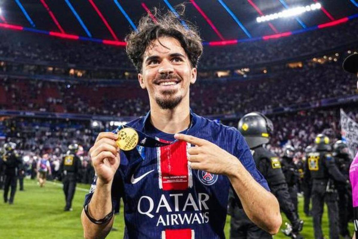 星空前线：维蒂尼亚斩获葡萄牙年度最佳，星空下闪耀的法甲中场之星